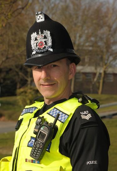 Rushmoor Neighbourhood Policing Newsletter - June 2015 Your SNT Management team are Insp Olga Venner, PS Kevin Futers, PS Jamie O Brien and PS Debbie Barnes Welcome to the latest edition of the