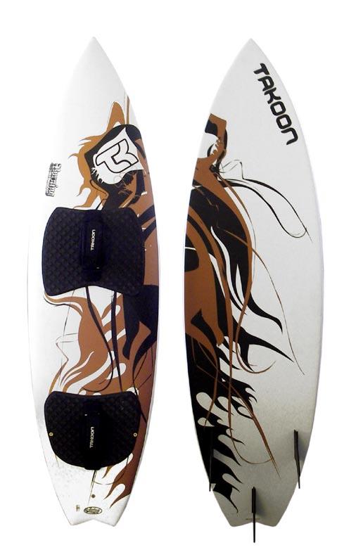 TAKOON /BOARD/BURNING 5.8 Burning 5.8 quatro If you re dreaming of a surfer s ride, Takoon offers you a new, truly surf oriented board to fill that dream.