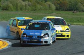 1966: The start of the R8 Gordini Cup. 2006: The Clio Cup s final season.