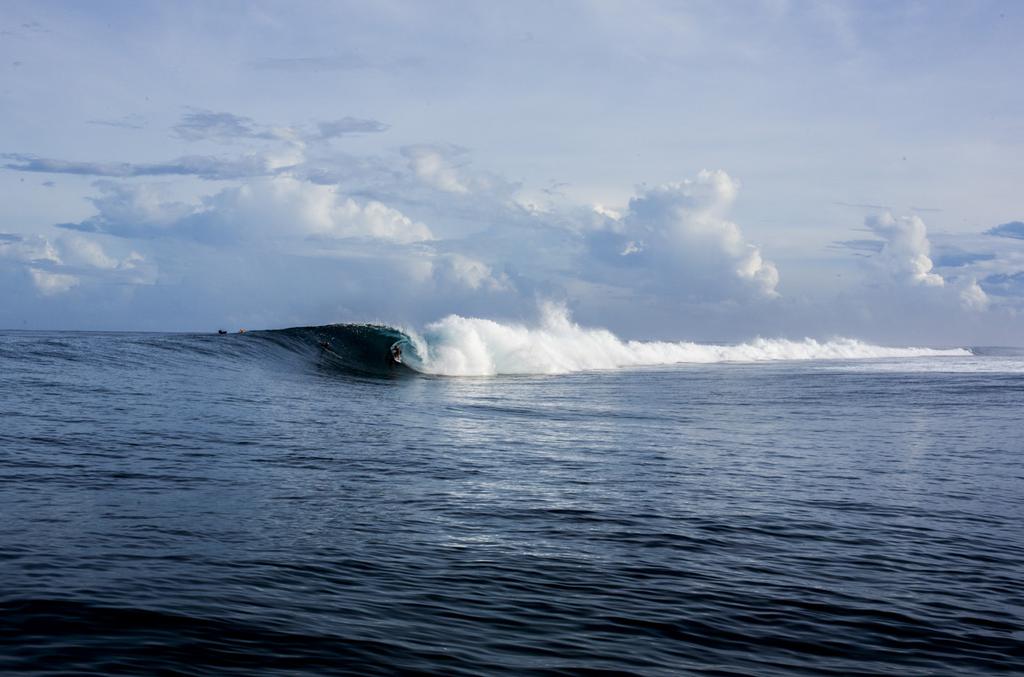 P-Pass It s a perfect right hander. P-Pass is a short for Palikir Pass. Palikir is the name of the area in which this wave is located, a district of Pohnpei.