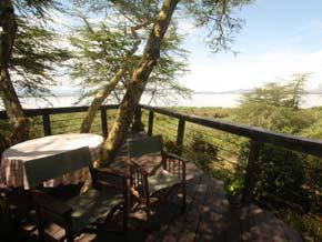 After loading up the vehicle, you will set off to Naivasha (2-3hrs drive depending on traffic), stopping at the top of the Rift to enjoy one of the most surprising and awesome views in Africa over