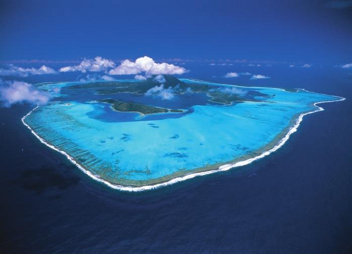 Leeward Islands Bora-Bora, the pearl of the Pacific The