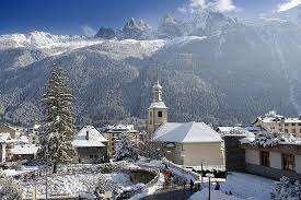 No need to be a champion to take place in this legend, between skiing for pleasure and extreme sliding in Chamonix, you will be able to take advantage of