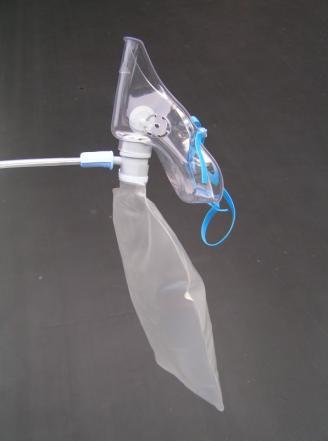 Oxygen Delivery Device Re-breather mask with reservoir bag N:B Flow Rate 15l/min Description Controlled or Uncontrolled Pros Cons Patient Care Infection Control Humidification NOT to be used for CO 2