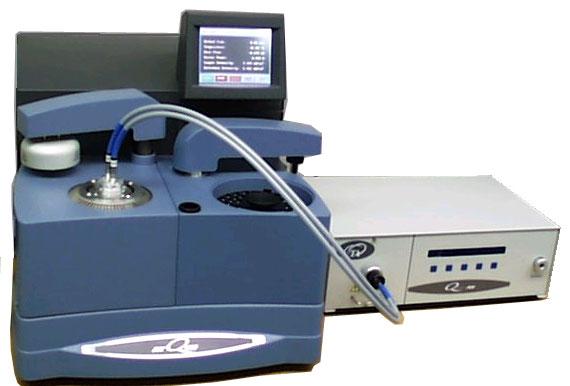 The Autosampler is a four-axis robotic device that automatically loads sample and reference pans to and from the Differential Scanning Calorimeter (DSC) measurement cell.