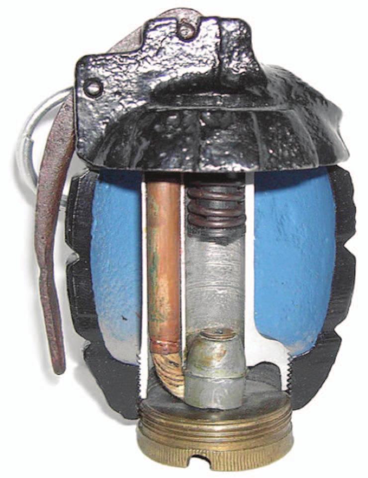 After WWII, Britain and the US adopted grenades that contained segmented coiled wire in smooth metal casings. The No. 36M Mk.