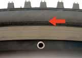 Why is it sometimes so difficult to fit a tire? Fitting difficulties often arise when the diameters of the rim and the tire do not match perfectly. Rims may have a tolerance in diameter of +/- 0,5 mm.