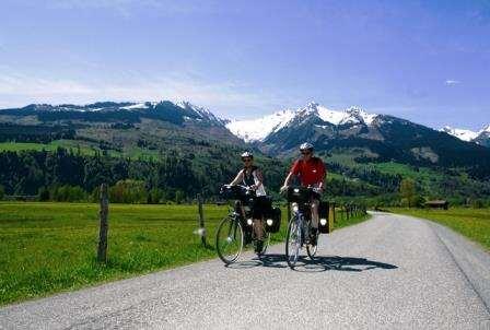 Austria -Tauern Round Trip to Salzburg Bike Tour 2018 Individual Self-Guided 8 days/ 7 nights This route is named after a breathtaking mountain range.
