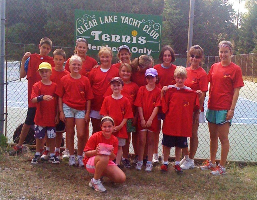 V O L U M E 7 5, I S S U E 5 Tennis News P a g e 6... Barb Wenger Thanks again to all the coaches and kids who participated in tennis lessons this year.