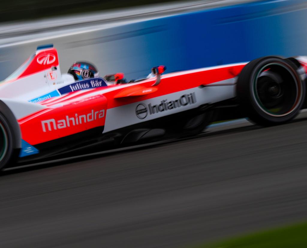 RACE PREVIEW First look at Hong Kong for Mahindra Racing Mahindra Racing travels to the Hong Kong for the first race of the 2016-17 FIA Formula E Championship with high hopes following a successful