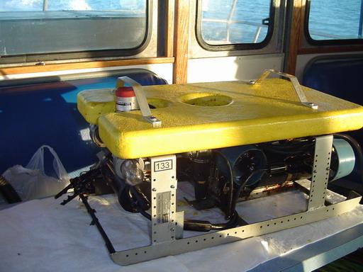 Sonar Mounted to: Advantages Disadvantages Tow Fish 1. Immediate feedback to operator 2. Inexpensive 3. Controlled 4. Data link to beach available 1. More subject to weather 2.