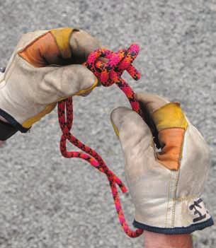 A single fisherman s knot is also used as a safety knot by some organizations.