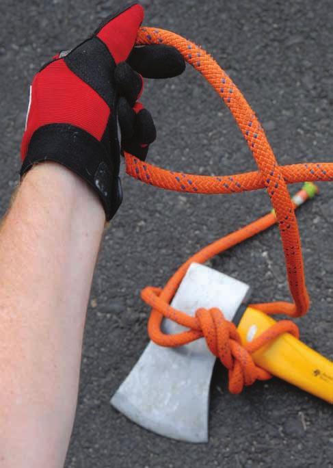 Pulling up on the rope in the right hand exposes the half hitch contained in the fist. This loop can be passed over an object or tool to stabilize it.