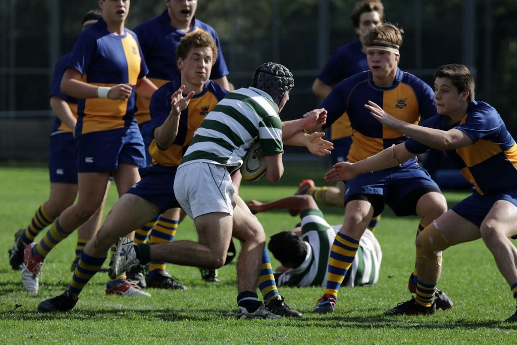 Lachlan Sinclair (11St) 3rd XV - fearlessly takes on