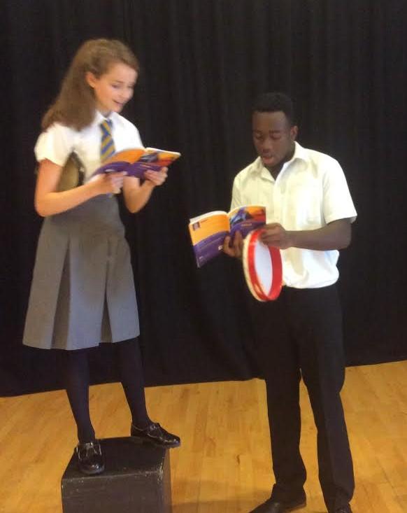 YEAR 11 GCSE DRAMA WORKSHOP Last week, Year 11 GCSE drama pupils were given a fantastic opportunity to participate in a bespoke workshop, specifically