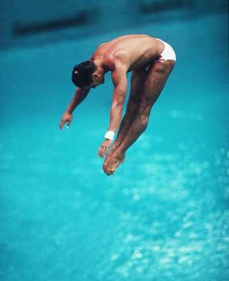 5. Diving Points to Note Diving The following two points play a crucial part in any type of diving: The path of trajectory followed for diving The effect of angular momentum.