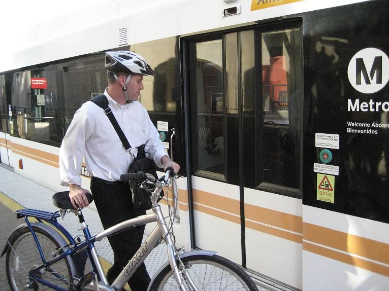 CALSTART Case Example: MyGo-Pasadena MyGo-Pasadena provides significant rebates and cash rewards to transit commuters to