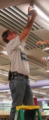 Changing a Light Bulb Task/Procedures Potential Hazards Abatement Actions 1. Pick up ladder and bulbs from maintenance closet 2. Carry ladder and bulbs to light fixture 3.