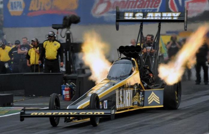 DSR heads to Las Vegas with Top Fuel, Funny Car points leads U.S. Army, Tony nearing 8 th world title; Hagan, Mopar team going for 2nd At the midway point of the 2014 NHRA Mello Yello Drag Racing Series season, Don Schumacher Racing s Tony Schumacher and the U.