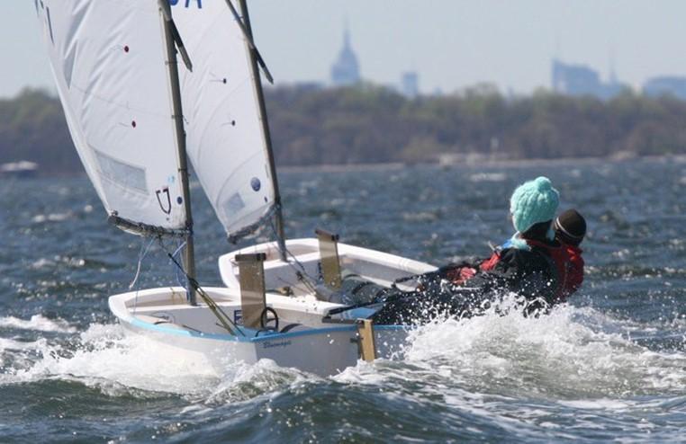 For children interested in racing, Fort Worth Boat Club offers opportunities for children to sail locally and nationally.