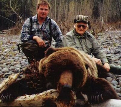 British Columbia Grizzly Bear #18 This is one of northern British Columbia s best grizzly bear hunts.