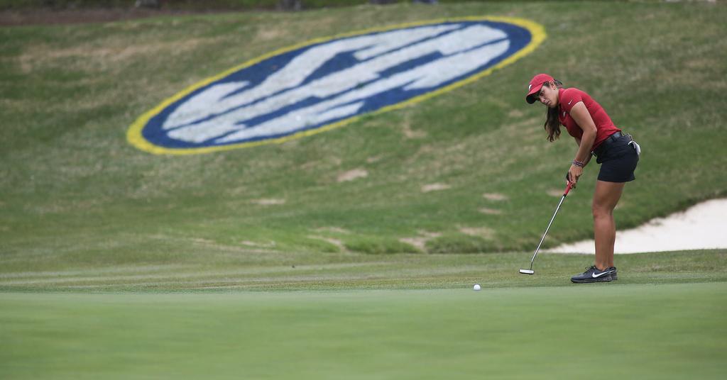 06 SEC REVIEW Maria Fassi FASSI SOLID in FIRST POSTSEASON APPEARANCE University of Arkansas freshman Maria Fassi fired a final round 69 leading the eighth-ranked Razorback women s golf team to a