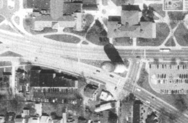 Chapter 5 Above: Aerial photo of existing circulation pattern at the water tower.
