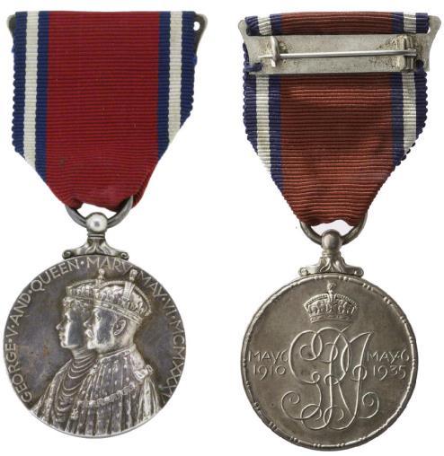 KING GEORGE V SILVER JUBILEE MEDAL - 1935 To mark the 25th year of the accession of King George V to the throne, this medal was awarded to the Royal Family, officers of state, officials and servants