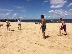 ARCACHON, ATLANTIC COAST French & Multi-Activity (Example) Summer 2017 1st week French Test Parc Aventure in 9h30~13h00 Biscarosse 13h00~14h00.