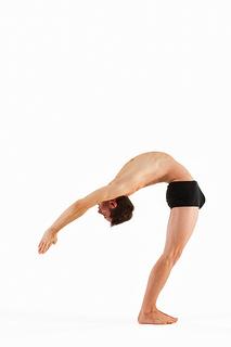 HALF MOON WITH HANDS TO FEET POSE Difficulty RaDng: 7 PART 3 HALF MOON POSE BACK BEND DirecDon to Face when Performing the Posture: Profile to the Judges.