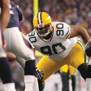 PACKERS STARTERS - DEFENSE LDE Ryan Pickett, 6-2, 340, 10th Year, Ohio State Has played in 147 of a possible 159 regular-season games during his career, missing just seven contests due to injury.