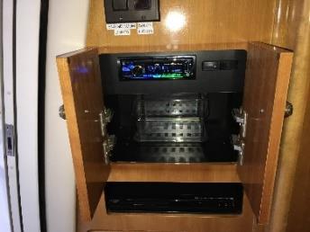 ENTERTAINMENT SYSTEMS AM/FM/CD Stereo Receivers and Sound system The vessel is equipped with 2 JVC AM/FM/CD Stereo Receivers.