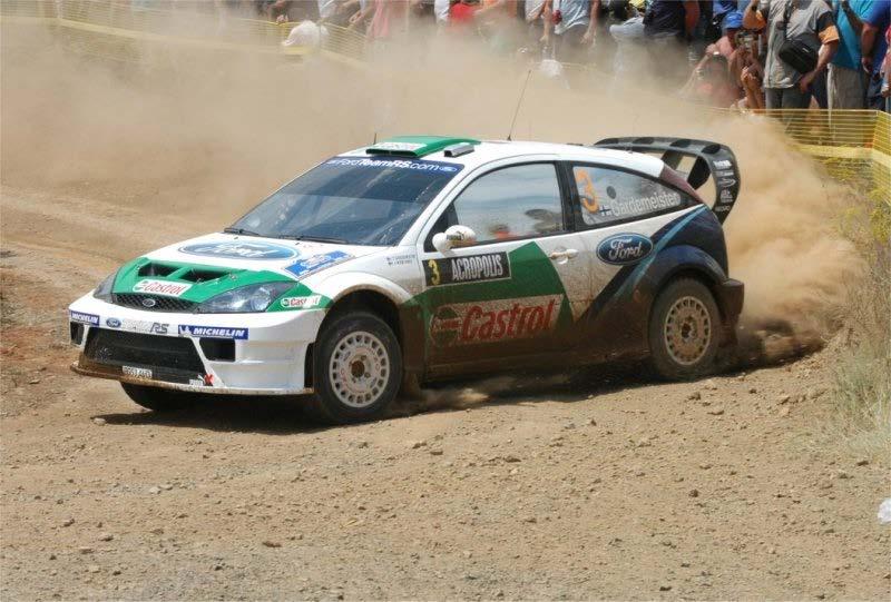 used in the 2007 Focus WRC is based on Ford's 2.0 Litre Duratec from other models in the Focus range as rallying rules do not permit the standard 2.5 Litre engine of the Focus ST or road going RS.