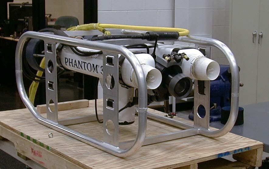 Phantom 300 Remotely Operated Vehicle User s Guide Undersea Vehicle Program Center for Marine Science University of North Carolina at Wilmington 5600 Marvin Moss Lane