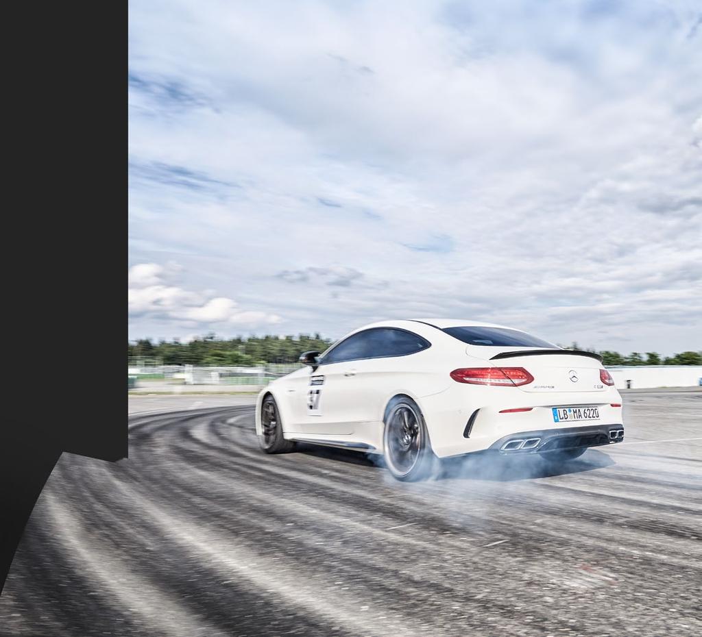 AMG PERFORMANCE-Training 9 Away you go! The AMG PERFORMANCE-Training focuses your passion on mastering a Mercedes-AMG vehicle with complete confidence.