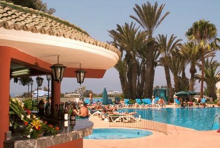 4**** ALBATROS BEACH HOTEL Ex-Royal Mirage Agadir Hotel overlooks the ocean in the centre of Agadir, Morocco.