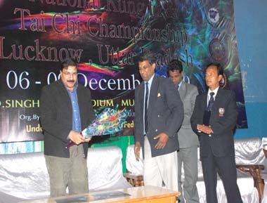 Nishith Rai The Chairman of Daly News Activists was the main attraction of the closing ceremony while Mr.