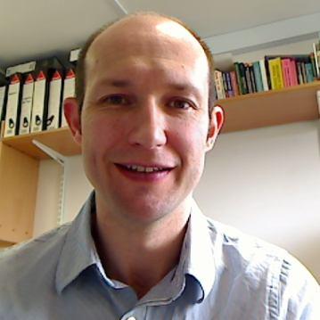 uk @drkeithstokes Keith Stokes BSc Geography and PE and Sports Science PhD in Physiology (Human growth hormone responses to sprinting) Current Position: Senior Lecturer in Physiology Other research