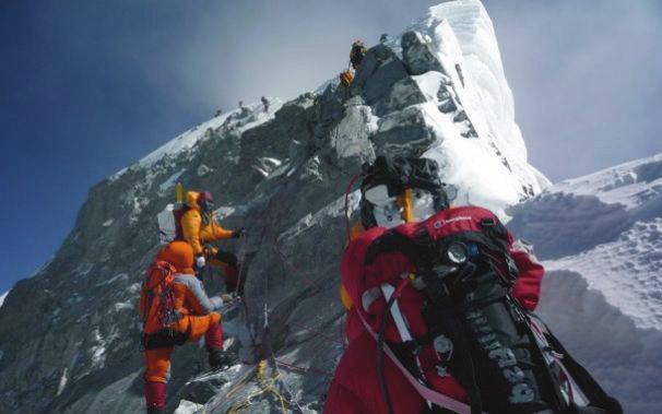 Which would calculate to a ratio of one climber out of seven would die on that ascent/descent from the summit of everest. Andy Harris was last seen at the South Summit.