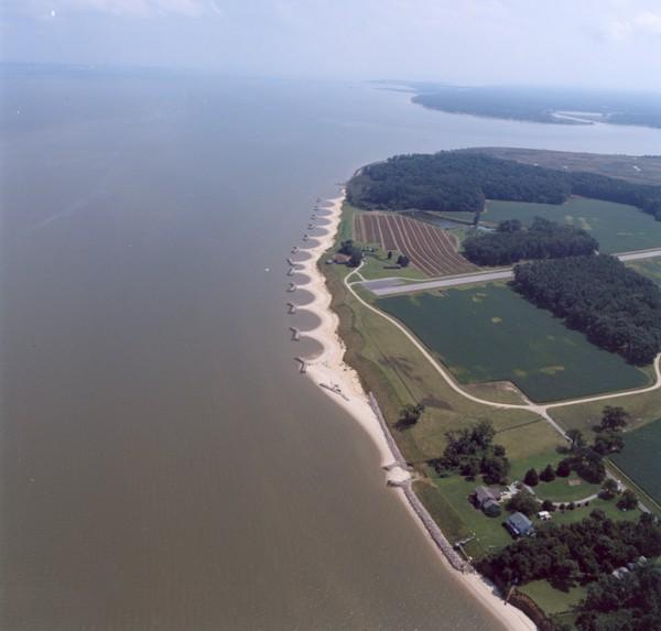 Brief History of Headland Breakwaters Usage in Chesapeake Bay, USA.