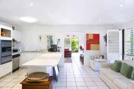 Noosa Hill Exposed internal brick & timber lined ceilings Popular neighbourhood elevated no