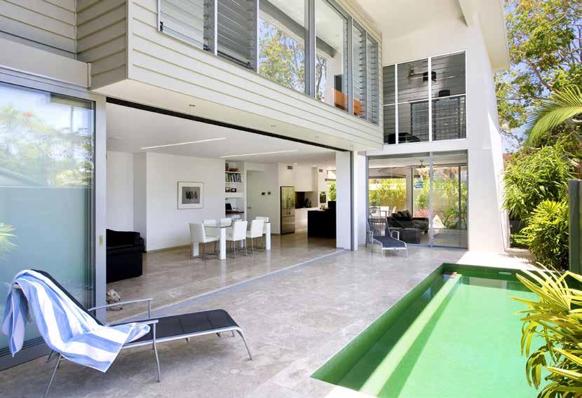 Riverside Noosaville 27 James Street NEW GENERATION LOW ENERGY EFFICIENT HOME Located a short stroll to the