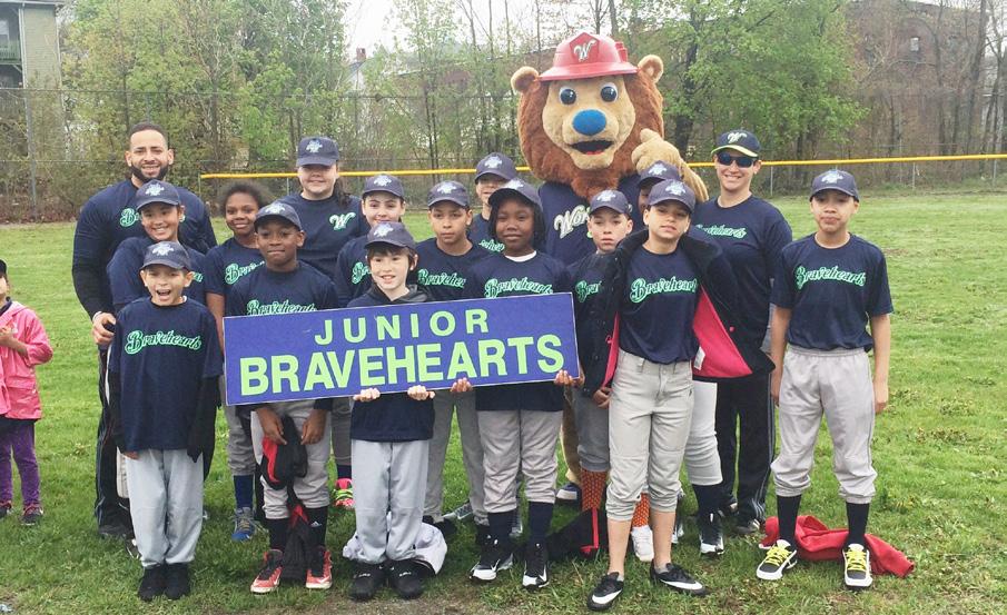 JUNIOR BRAVEHEARTS READING PROGRAM In November, 2015 the Bravehearts launched their Exercise Your Mind program aimed at encouraging elementary school students to read