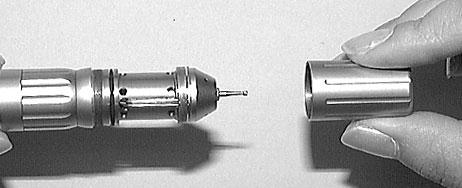 (2) When removing the bur, it can be removed by turning the chuck release ring in the direction of the
