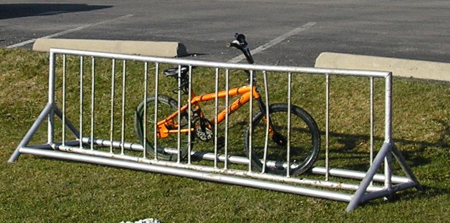 to the existing bicycle parking area is difficult.