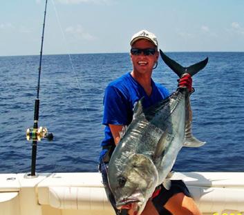 This area is well known for IGFA world records with some ledges and drop offs ranging