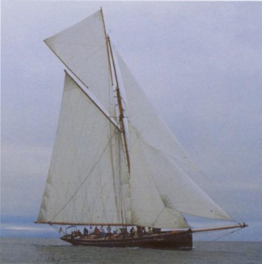 Gaff and Square Sails Overview The design of traditional sails is carried out with our CAD software but the similarities between modern and traditional quickly end as the finesse and traditional