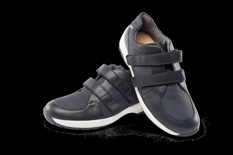 nappa/ carbon look 28032 calfskin nappa/ patent canvas Delivery time