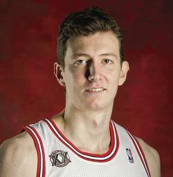 OMER ASIK #3 2009-10 (Fenerbahce): Played with Fenerbahce Ulker of Istanbul played in seven Euroleague games and averaged 8.9 ppg, 6.0 rpg, 1.40 bpg and shot.658 from the field and.