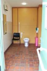 Access to the two disabled toilets is by a 92cm wide door and assistance may be required. There is forward transfer to the WC. This may be awkward for some wheelchair users.